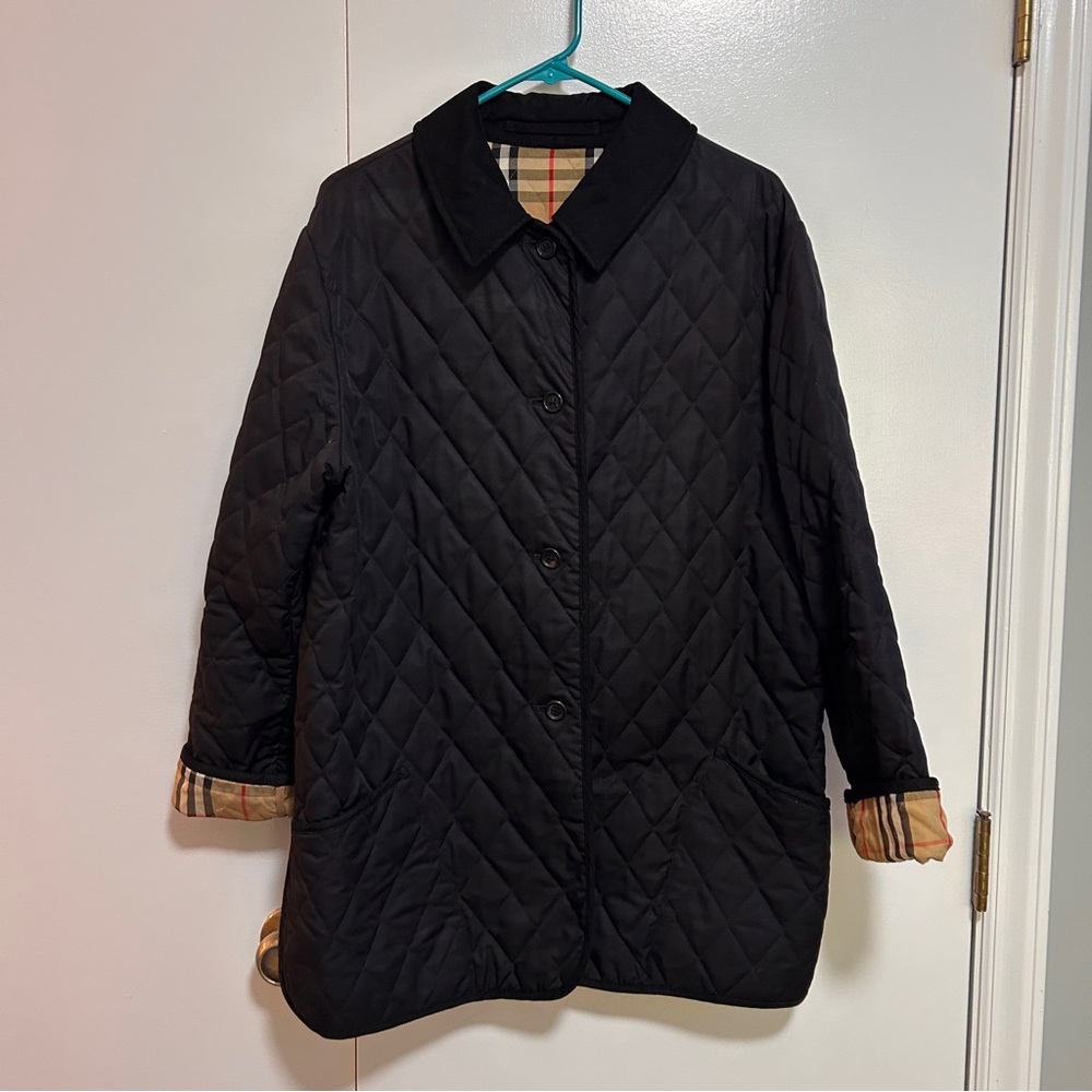 Burberry Black Quilted Women's Barn Jacket